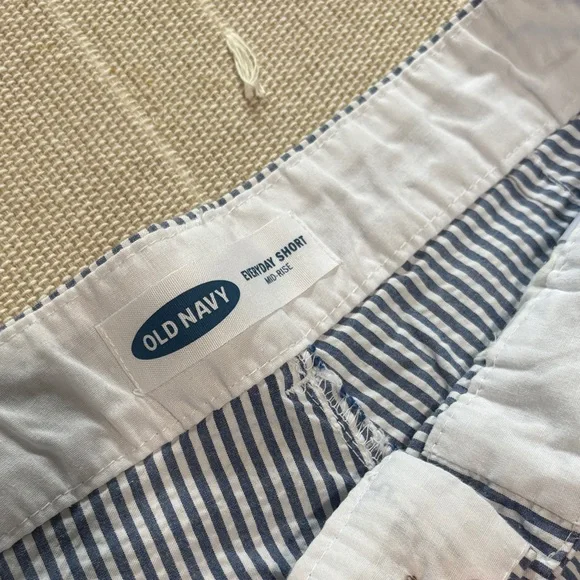 Old Navy Women's Blue and White Striped shorts - Picture 2 of 4